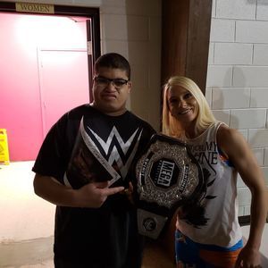 Meet your Posher, Devin